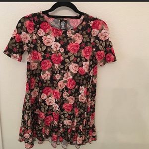 Agnes & Dora Floral Rose Ruffle Tunic XXS NWT!